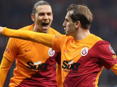 Cenk Ergün kimdir, kaç yaşında? Galatasaray yeni futbol direktörü Cenk Ergün oldu