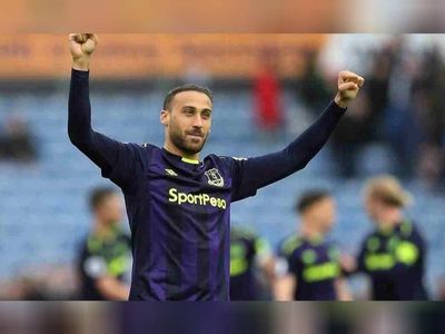 Cenk Tosun Süper Lig'e geri dönecek mi?