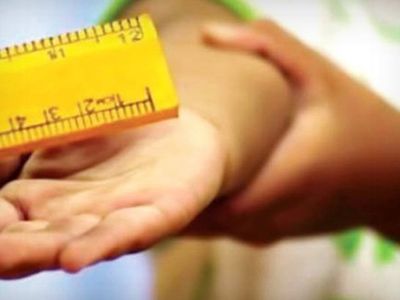 Cetvelli Şiddete Milas Kaymakamlığı'ndan Cevap: Öğretmen Görevden Alındı