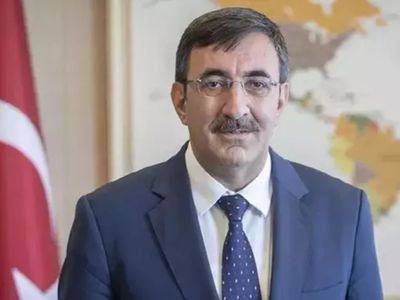 Cevdet Yılmaz Açıklıyor: Ekonominin Yol Haritası Belirleniyor! Ekonomik İstikrar Sağlanacak Mı?