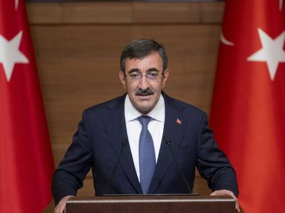 Cevdet Yılmaz, Hamaney'in cenaze töreni için İran'a gidiyor