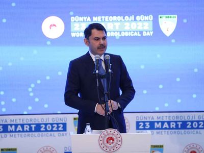 Çevre Şehircilik ve İklim Değişikliği Bakanı Murat Kurum, Dünya Meteoroloji Günü etkinliğine katıldı