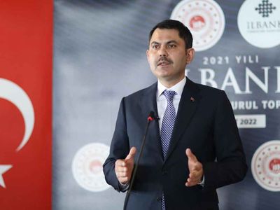 Çevre, Şehircilik ve İklim Değişikliği Bakanı Murat Kurum: Tarımsal üretimi destekleyeceğiz