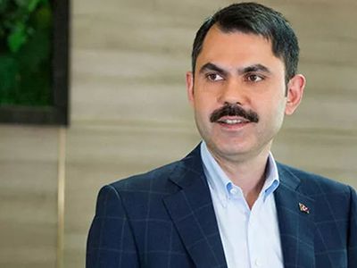 Çevre ve Şehircilik Bakanı Murat Kurum müjdeyi duyurdu: 2035’te kentsel dönüşüme girmemiş hiçbir binamız kalmayacak