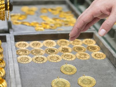 Çeyrek altın ve gram altın bugün ne kadar? Altın fiyatları son durum ne, düştü mü yükseldi mi? 9 Eylül 2024 güncel altın fiyatları