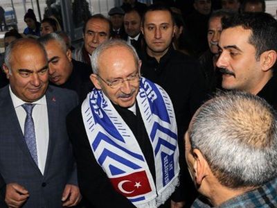 CHP Erzurum İl Başkanı Bülent Oğuz Taciz İddiasıyla Görevden Alındı!