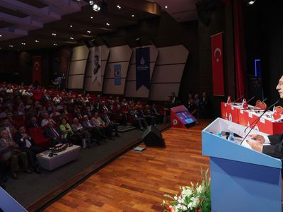 CHP Genel Başkanı Kemal Kılıçdaroğlu, İslam Dünyasında Meseleler ve Çözüm Yolları Sempozyumu’nda Karl Marx'tan alıntı yaptı