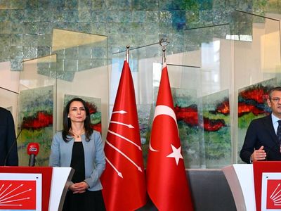CHP ile DEM Parti’nin liman planı: ‘’Garson devlet projesi için hayati önemde’’
