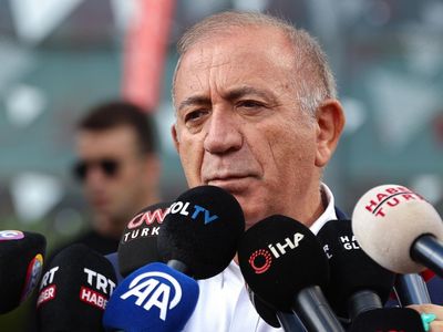 CHP İstanbul İl Başkanı Tekin’den Garip Dede Cemevi açıklaması: 63 üye askıya alındı