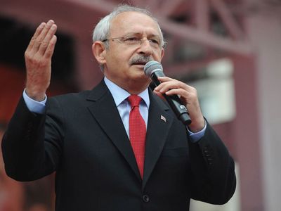 CHP kulisleri çalkalanıyor: Kılıçdaroğlu geri dönmeye çalışıyor