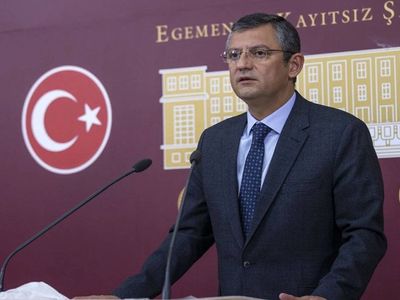CHP lideri Özel’den seçim açıklaması: Memnuniyet anketi aday belirlemede önem taşıyor