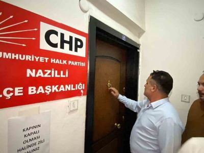 CHP Nazilli ilçe teşkilatında devir teslim krizi