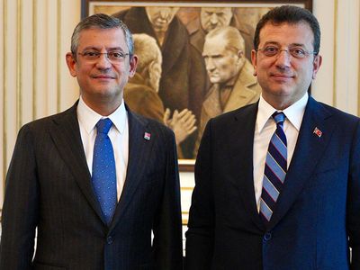 CHP'de aday belirsizliği: Ekrem İmamoğlu ile Özgür Özel büyükşehir için anlaşamadı