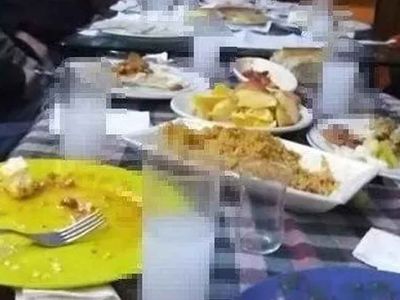 CHP’den bir skandal daha: Rakı sofrasında iftar paylaşımı!