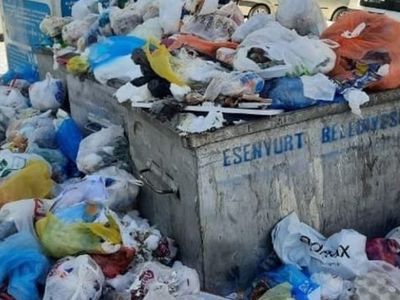CHP'li Belediyelerde Çöp Rezaleti! Kötü Koku ve Görüntü Kirliliği Vatandaşları Çileden Çıkardı