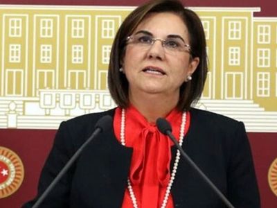 CHP'li Gaye Usluer İstifa Etti