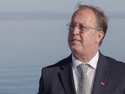 CHP'li Küçükkuyu Belediyesi'nde Yolsuzluk: 4 Milyon 333 Bin Liralık İhale Kıyağı!
