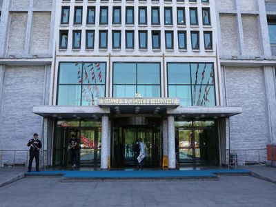 CHP'li Yönetim İBB'yi Borç Batağına Böyle Sürükledi!
