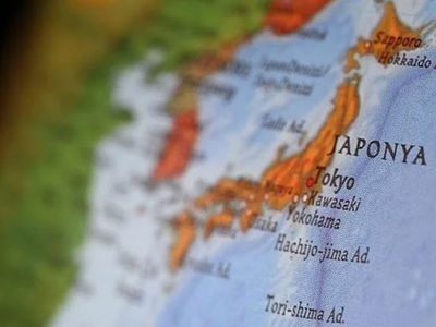 Çin ve Japonya arasındaki gerilim artıyor: Bölgeden ayrılma uyarısında bulundular