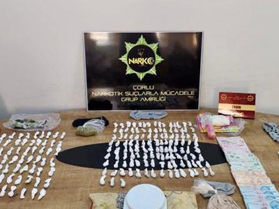 Çorlu'da Uyuşturucu Operasyonunda 2 Kişi Gözaltına Alındı