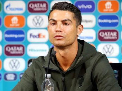 Cristiano Ronaldo'dan Portekiz - Kuzey Makedonya maçı öncesi açıklamalar! Futbolu bırakma mevzusu hakkında söyledikleri olay oldu