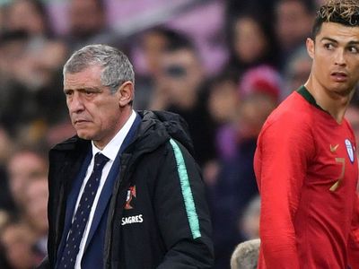 Cristiano Ronaldo'nun Takımı Portekiz'in Teknik Direktörü Fernando Santos'dan Dikkat Çeken Açıklamalar Geldi!