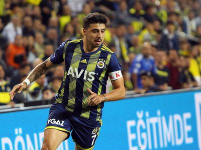 Crystal Palace'dan Ozan Tufan'a 20 Milyon Euro