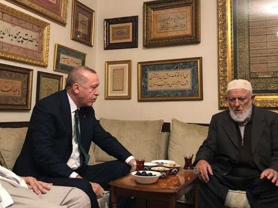 Cübbeli Ahmet yeni lider mi olacak? İsmailağa cemaatinin Mahmut Efendi'nin ölümümden sonra yeni lideri Cübbeli Ahmet'mi olacak?