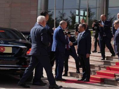 Cumhurbaşkanı Erdoğan 18 yıl sonra CHP Genel Merkezi’nde: Özgür Özel ile kritik zirve başladı