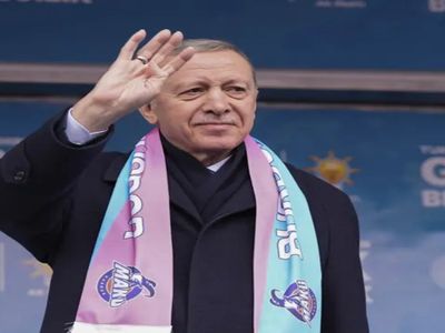 Cumhurbaşkanı Erdoğan Burdur’da: “Özel milletten özür dilesin!”