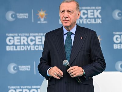 Başkan Erdoğan müjdeleri sıraladı: Emekliye zam için tarih verildi!