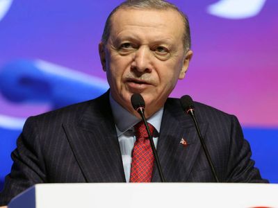 Cumhurbaşkanı Erdoğan Bursa’dan CHP’ye yüklendi: ‘Herkes köşe kapma derdinde’