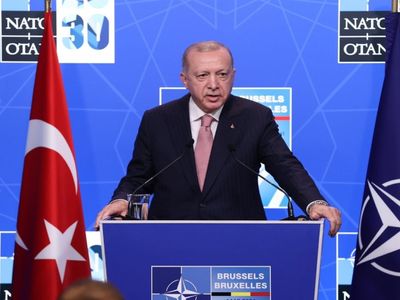 Cumhurbaşkanı Erdoğan diplomasi trafiğini yoğunlaştırıyor: Putin ve Biden ile kritik zirveler yapacak
