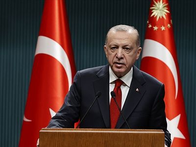 Cumhurbaşkanı Erdoğan işbaşı eğitim programının detaylarını açıkladı: Milyonlarca işsize gelir kapısı olarak!