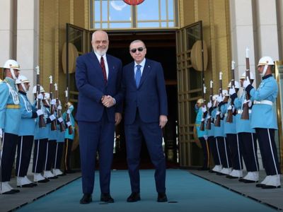 Cumhurbaşkanı Erdoğan Külliye'de görüşmelere devam ediyor: Karadağ, Slovakya ve Arnavutluk liderleriyle görüştü