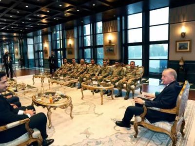 Cumhurbaşkanı Erdoğan Milli Yıldızları Kabul Etti! Olimpiyatların Adamı Yusuf Dikeç'te Oradaydı!