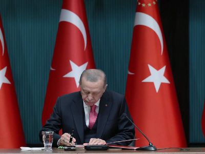 Cumhurbaşkanı Erdoğan seçim kararını imzaladı: Yaraların sarılması önceliğimiz olacak
