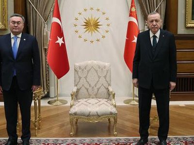 Cumhurbaşkanı Erdoğan Tileuberdi'yi Kabul Etti