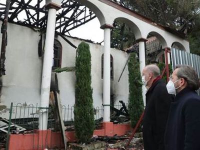Cumhurbaşkanı Erdoğan Yanan Vaniköy Camii'nde İncelemede Bulundu