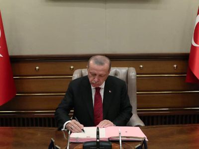 Cumhurbaşkanı Erdoğan’dan 28 Şubat kararı: İki generalin cezası kaldırıldı