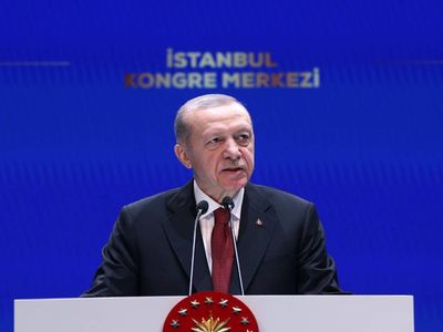 Cumhurbaşkanı Erdoğan’dan kadına şiddet mesajı: Aileyi yüceltme ve güçlendirme mücadelemizin ayrılmaz bir parçası