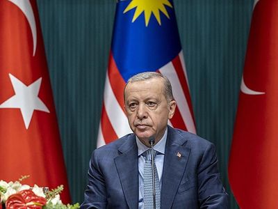 Cumhurbaşkanı Erdoğan'dan kritik açıklamalar! Türkiye ve Malezya arasında yeni dönem