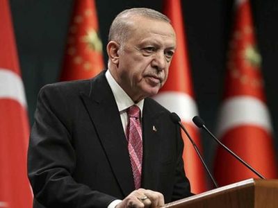 Cumhurbaşkanı Erdoğan'dan milyonlarca emekliyi ilgilendiren flaş ikramiye açıklaması!