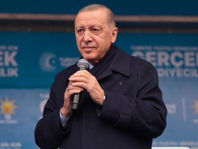 Cumhurbaşkanı Erdoğan’dan Samsun mitinginde CHP açıklaması: “Birbirlerini hançerlemekten çekinmiyorlar”