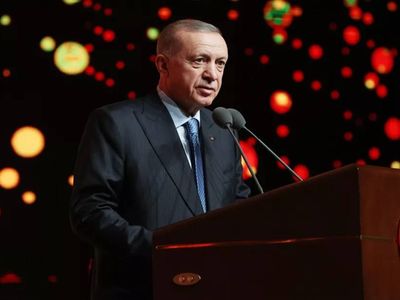 Cumhurbaşkanı Erdoğan’dan sözleşmeliye kadro açıklaması: Gerekli adımları attık