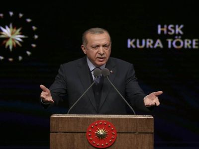 Cumhurbaşkanı Erdoğan’dan yeni anayasa sözleri: Cumhuriyetin 100. yılında sindiremiyoruz
