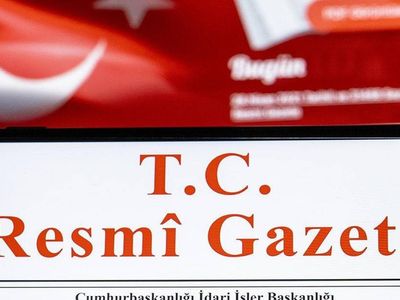 Cumhurbaşkanı Erdoğan’ın imzasıyla yayımlandı: Resmi Gazete’de dikkat çeken kararlar! Metin Feyzioğlu göreve başladı