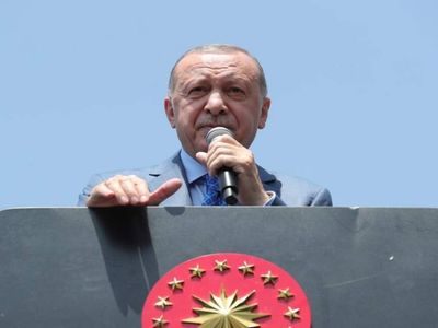 Cumhurbaşkanı Erdoğan’ın sözleri Yunan manşetlerinde: Dünya nefesini tutarak Türkiye seçimlerini izliyor