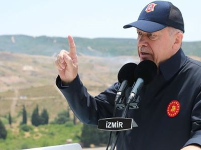 Cumhurbaşkanı Recep Tayyip Erdoğan'ın resti Miçotakis'e geri adım attırdı!