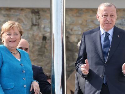 Cumhurbaşkanı ve Merkel’den Mülteci Sorununa İlişkin Kritik Açıklamalar